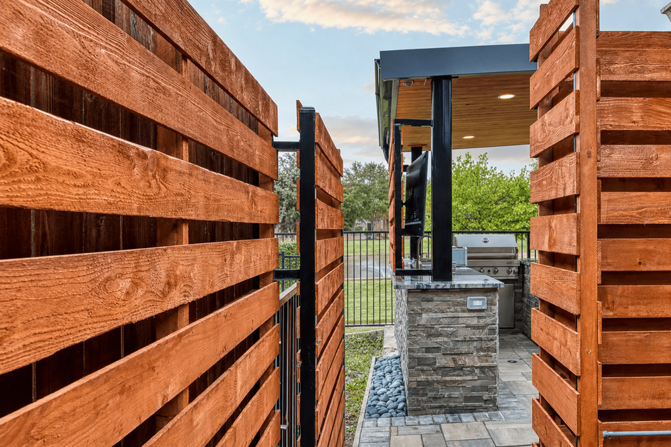 Custom fence design